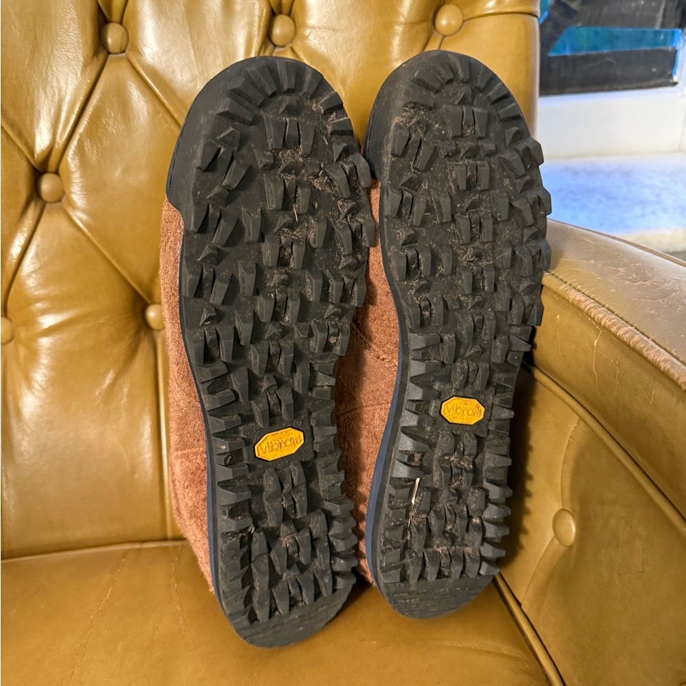 New Balance Rainier Low “True Brown” URAINECA Sneaker Boots (Men’s 10) - Picture 4 of 6